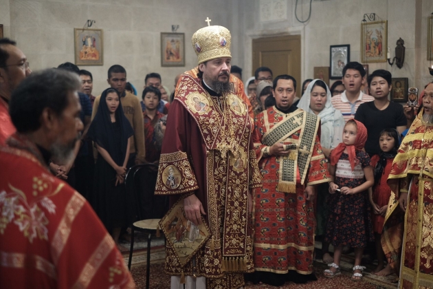 Патриарший экзарх Юго-Восточной Азии совершил богослужения в храмах Экзархата